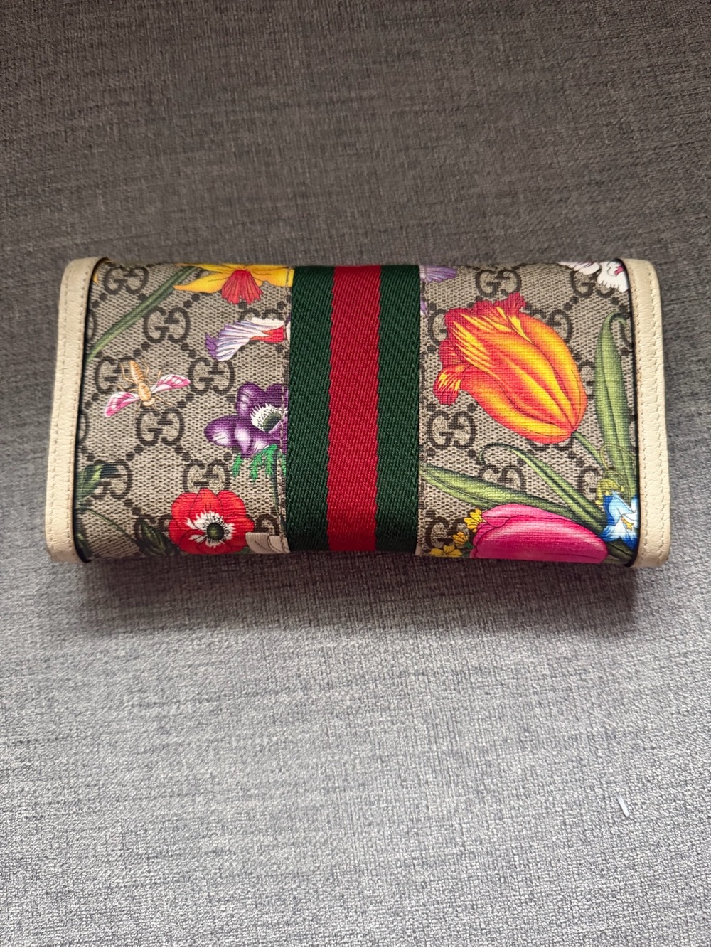 Gucci Floral GG Supreme Wallet with Green and Red Stripe